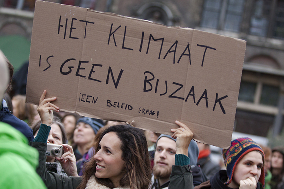 Foto_vanop_website_claim_the_climate_van_een_vorige_klimaatmars
