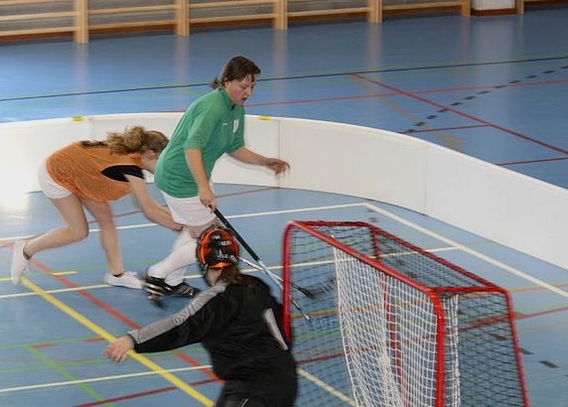 Editiepajot_roosdaal_floorball_foto_03_willy_appelmans