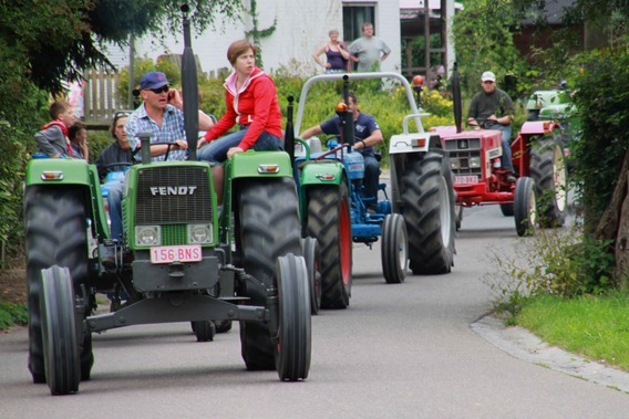 Editiepajot_roosdaal_tractors_foto_02_willy_appelmans