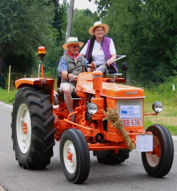 Editiepajot_roosdaal_tractors_foto_05_willy_appelmans