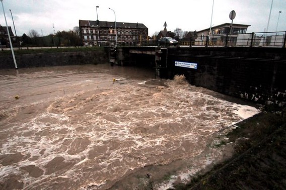 Editiepajot_sint-pieters-leeuw_water_zondag_foto_marc_sluys