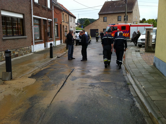 Halle_rodenem_wateroverlast_1