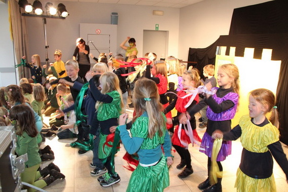 Editiepajot_roosdaal_grootoudersfeest_imi_foto_jacky_delcour__3_