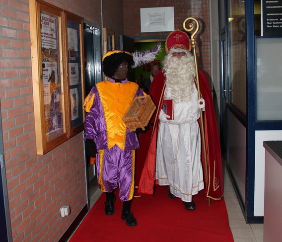 Editiepajot_liedekerke_sinterklaas_schaatsbaan_foto_jacky_delcour__1_