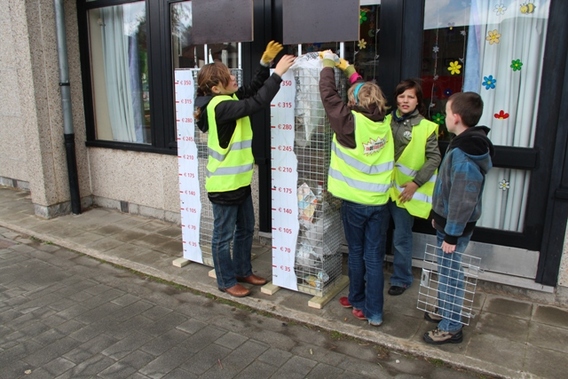 Editiepajot_liedekerke_zwerfvuilactie_27042012_foto_jacdky_delcour