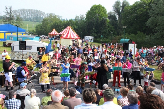 Editiepajot_roosdaal_kalmkunstfestival_2012_verslag_van_zondag_foto_jacky_delcour