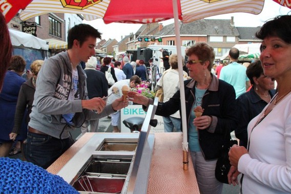 Editiepajot_liedekerke_feestmarkt_23_juni_2012_foto_jacky_delcour__4_