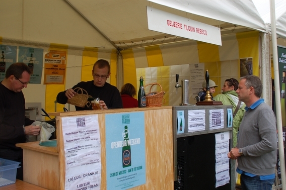 Editiepajot_bart_devill__kasteelfeesetn_2012-streekprodukt2