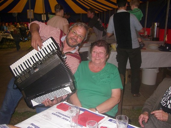 Editiepajot_roosdaal_buurtfeest_de_kam_ingezonden_foto__3_