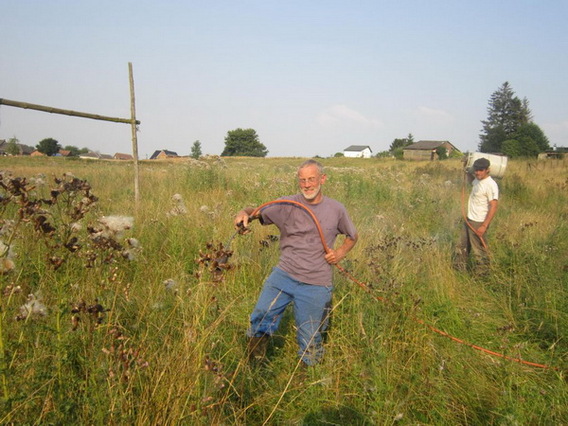 Editiepajot_gooik_natuurpunt_distels_vlammenwerper_ingezonden_foto