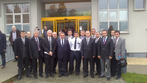 Editiepajot_asse_pivo_turkse_delegatie_foto_niels_vanden_driessche