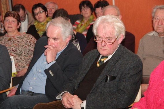 Po__zie_voor_het_dorp_voorstelling_bundel_m