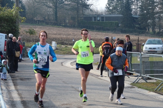 2013-04-01_molenjogging_064_eerste___tweede_12km_garain_stijn_203-verendees_pieter_153