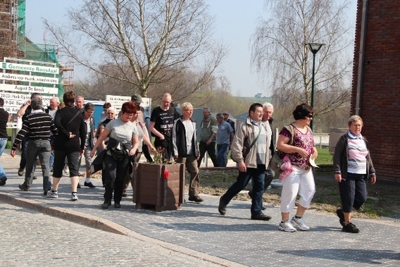 Editiepajot_roosdaal_wandelen_met_pasar_foto_jacky_delcour