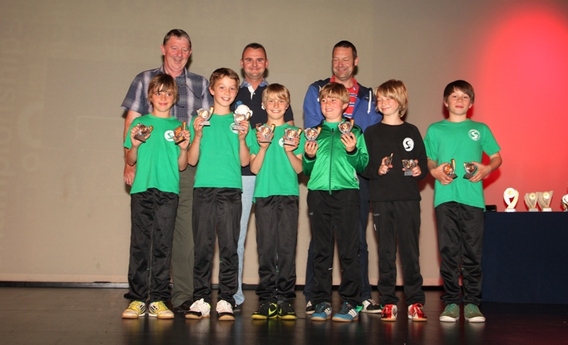 Editiepajot_roosdaal_kampioenenviering_28_juni_2013_foto_jacky_delcour