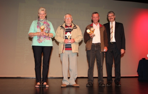 Editiepajot_roosdaal_kampioenenviering_28_juni_2013_foto_jacky_delcour__3_