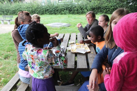 Editiepajot_liedekerke_einde_zomerschool_anderstaligen_foto_jacky_delcour__3_