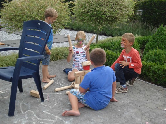 Editiepajot_roosdaal_straatfeest_korte_kam_foto_jacky_delcour__1_