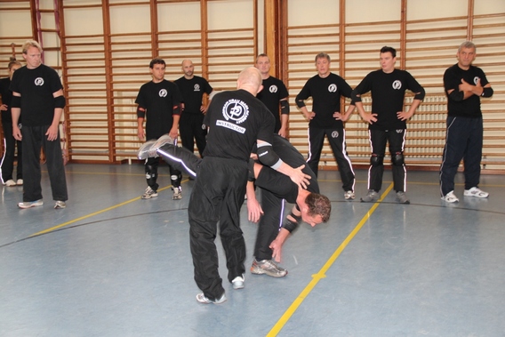 Editiepajot_roosdaal_krav_maga_academy_foto_jacky_delcour__2_