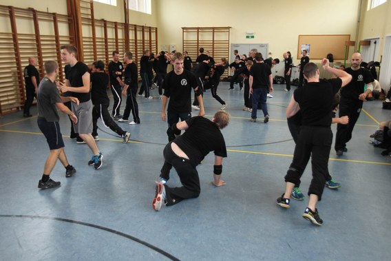 Editiepajot_roosdaal_krav_maga_academy_foto_jacky_delcour__4_