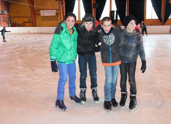 Editiepajot-jacky-delcour-knipoog6-schaatsen-24012014