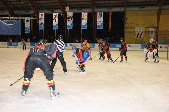 Editiepajot-jacky-delcour-hockey-match1-10022014