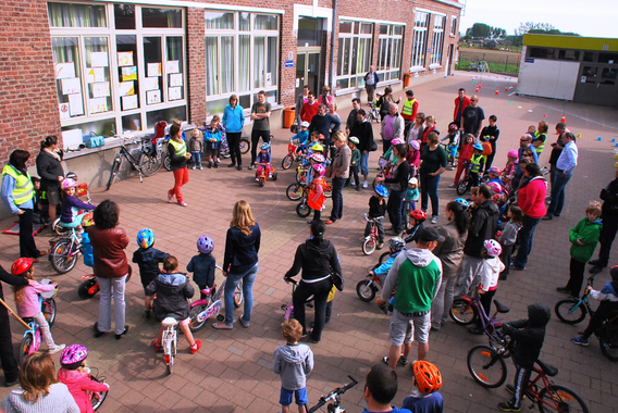 Editiepajot-leren-fietsen-st-amandusschool-28042014