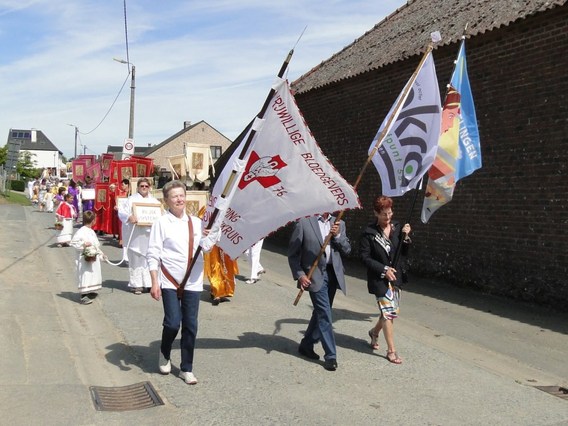 Processie_herfelingen_juni_2014__3_