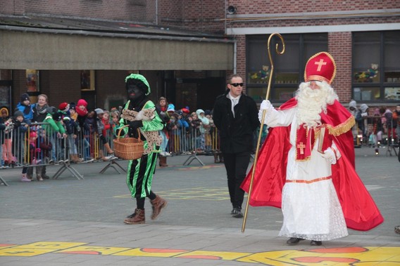 Editiepajot_jacky_delcour_2014-12-05_sinterklaas_cabrio_met_024c