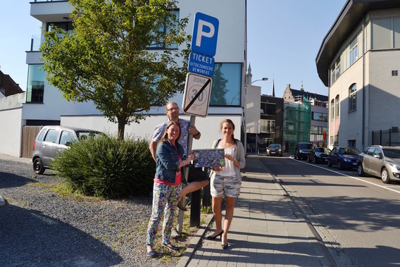 Editiepajot_emile_devogeleer_verenigde_handelaars_halle_brengen_parkeergelegenheid_in_kaart1_10062015
