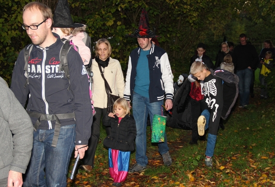 2015-10-31_tweede_lampionnentocht__18_a