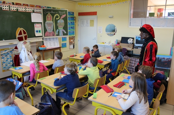 2015-12-04_ook_triangel_kreeg_sint_en_piet_op_bezoek__8_a
