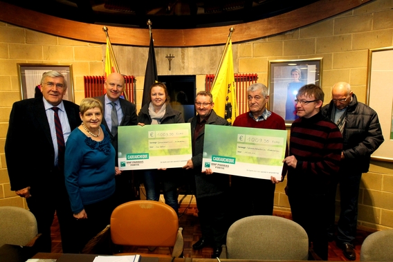 2015-12-18_uitreiking__cheques