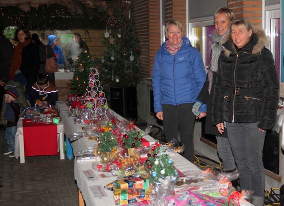 2014-12-13_kleuterschool_dol-fijn_kerstmarkt_020a