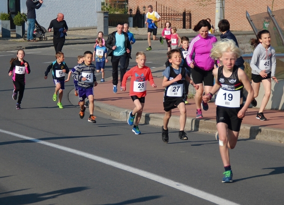 2017-04-09_zesde_jogging_van_den_bos_rond__31_a