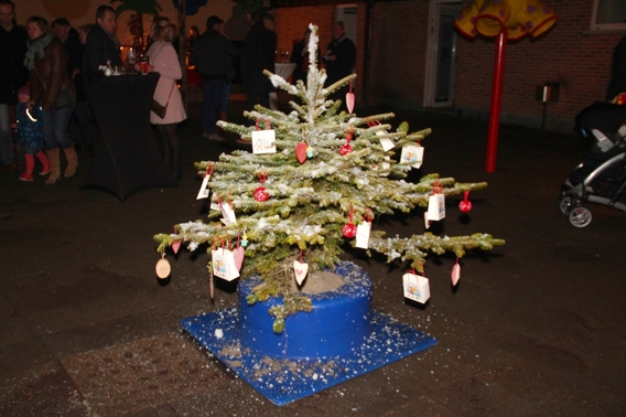 2016-12-12_knipoog_derde_kerstmarkt__10_a