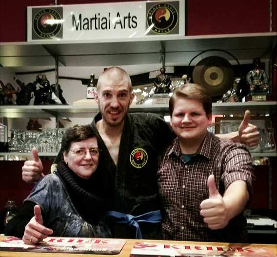 Foto_bij_persbericht_-__black_eagle_halle_lanceert_promotiecampagne_