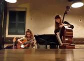 Nele_de_gussem__gitariste_en_kris_auman__contrabassiste__1_a_nieuwsbrief