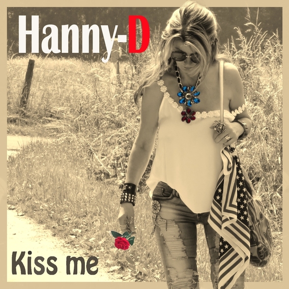 Hanny-d___kiss_me