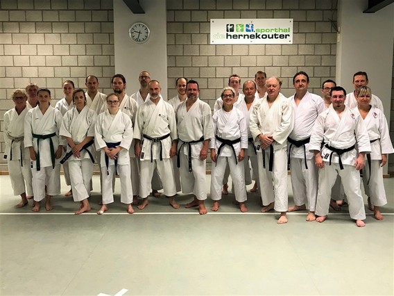 Provinciale_training_shotokan_karate_in_herne