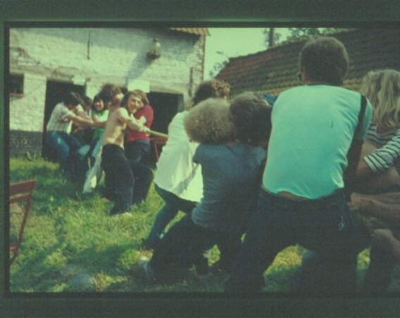 Koordtrekken_lapwerk_hoevefeesten_1976