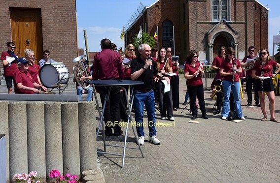 Editie_gooik_standbeeld_francis_6__kopie_