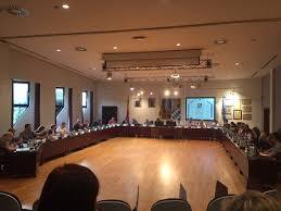 Halle_beeld_gemeenteraad_