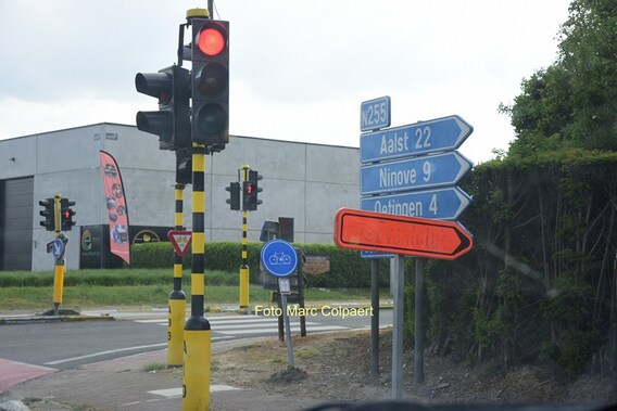 Editie_galmaarden_verkeersbord_3__kopie_