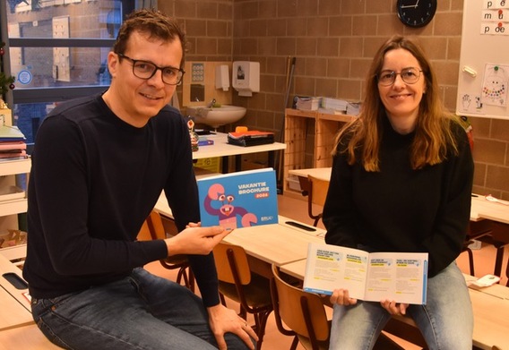 Vakantiebrochure-schepen-wouter-de-craen-en-schepen-an-speeckaert