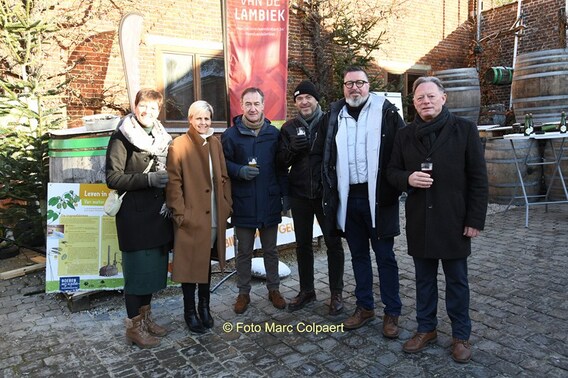 Editie_gooik_drink_nieuwjaar_4__kopie_