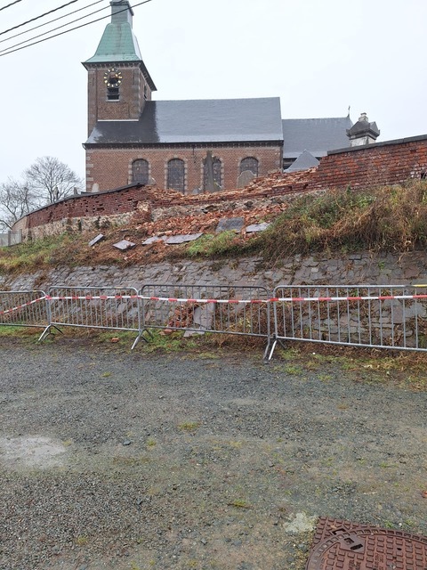 20260129_ingestorte_kerkhofmuur_beert_001