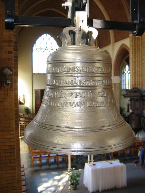 Afb_27_engelenklok-_kasteelklok_beersel