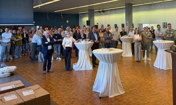 A_a_whatsapp_image_2026-04-23_at_23