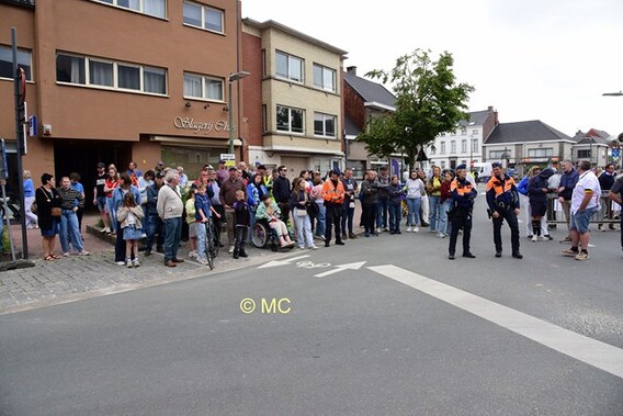 Koers in Galmaarden.- Foto Marc Colpaert
